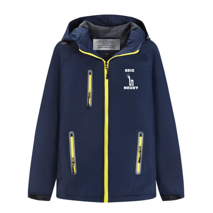 Manteau Coupe-Vent Waterproof Unisexe SEIGNEURY – Élégance, Protection & Charisme